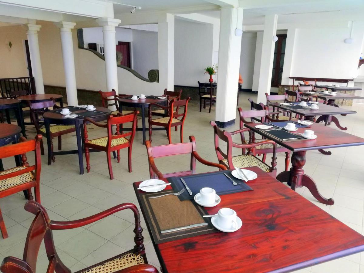 Ap Nippon Beach Hikkaduwa Exterior foto